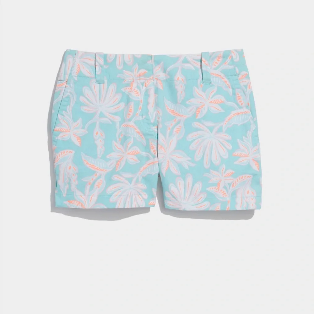 Vineyard Vines Women's 3 1/2 Inch casual shorts Island Paradise print 8 - Picture 2 of 6